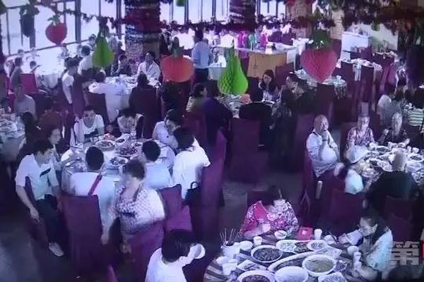 美驱逐舰28日再次穿越台湾海峡_9929三网回程