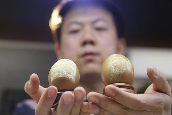 美军叫嚣将增加穿越台湾海峡频率