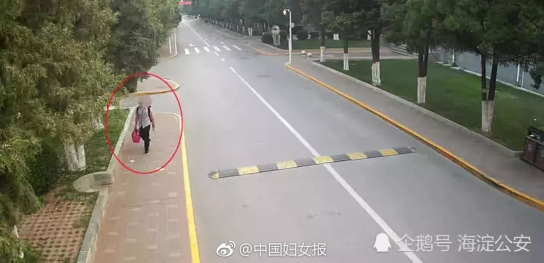 被黄景瑜安利的这款包后，再也无法止住买买买的步伐！_CN2服务器测试IP