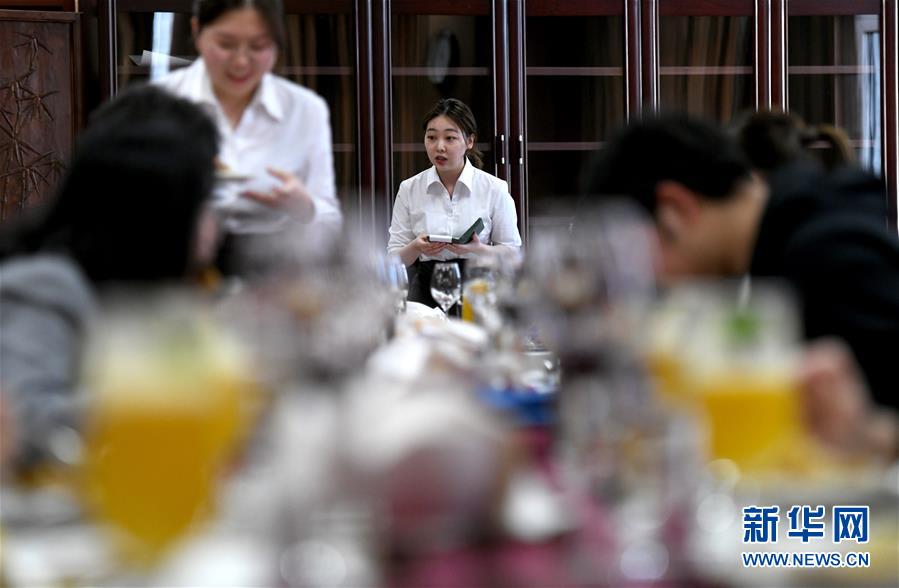 高校被曝虚假招生:上了三年护理 结果学的是家政
