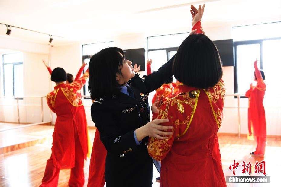 高校被曝虚假招生：上了三年护理 结果学的是家政_沈阳云服务器
