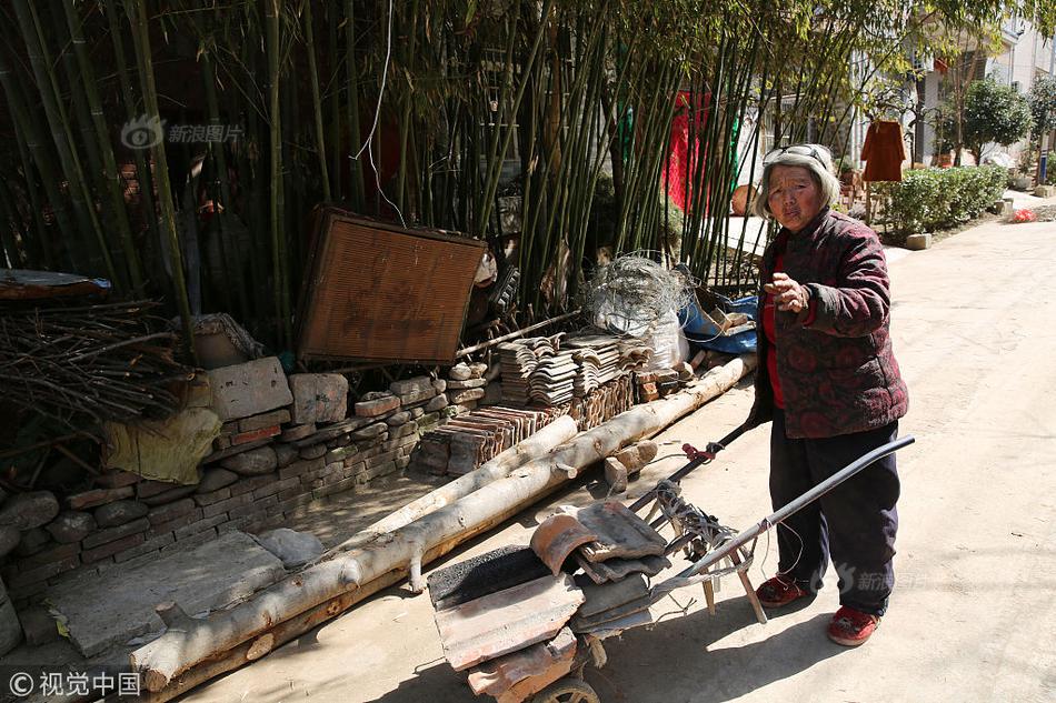 这样玩PS我外快比工资挣得多_CN2直播服务器