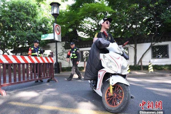 生于街头：发现街头摄影魅力