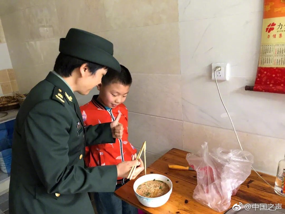 贾跃亭崇拜者的执迷：卖过乐视是种骄傲 等他回归_CN2服务器NVMe