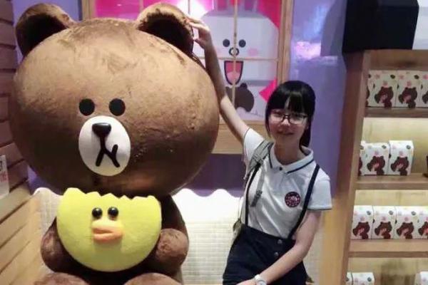 情侣捡到手机后狂刷微信购物：不觉得自己犯法_美国CN2 GIA