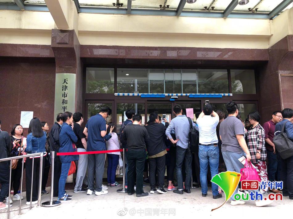 火灾改变巴黎圣母院结构 专家担忧抗风能力减弱_9929BGP
