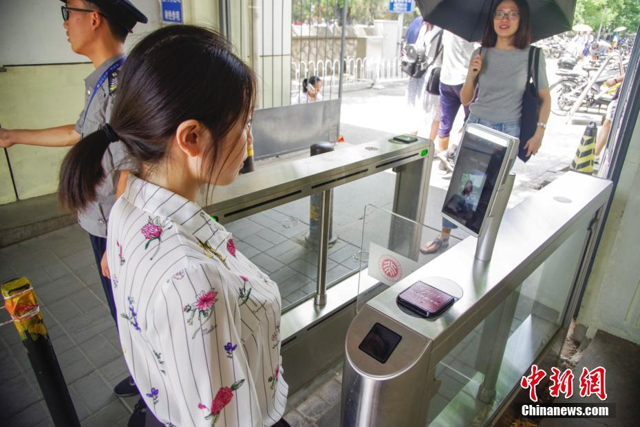 刘诗雯等4年终出这闷气 冲东奥再现曙光_CN2服务器配置推荐