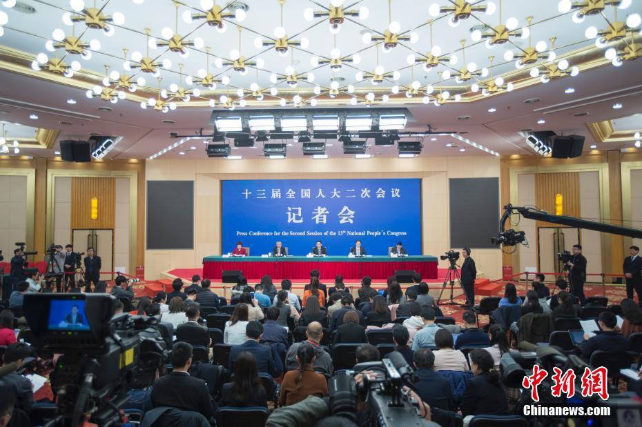 花开时节动京城 70种菏泽牡丹装扮故宫_云电脑随时随地访问