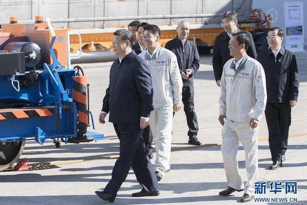 十年终圆梦! 刘诗雯4-2陈梦世乒赛女单封后