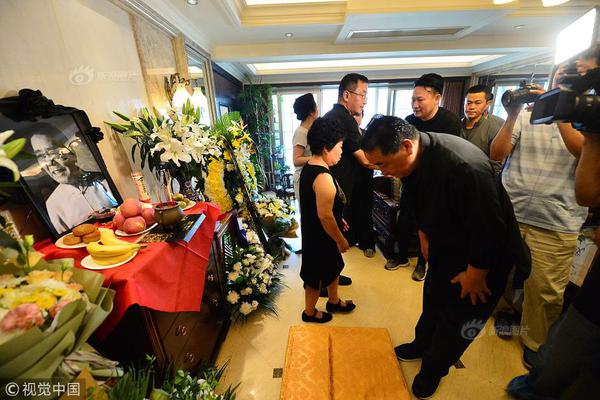 生于街头：发现街头摄影魅力_挂机宝免费试用