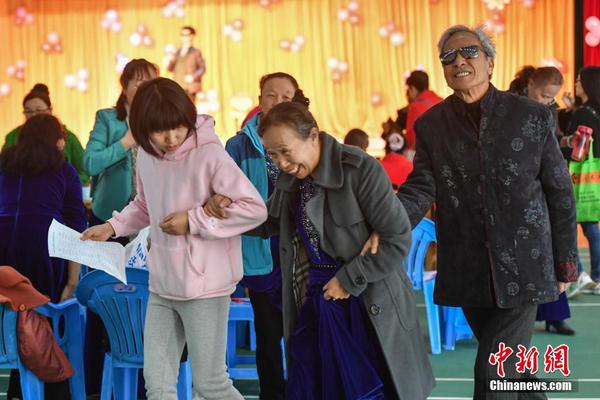 联通电信偷乐?移动因双卡手机“第二卡槽”遭查_视频云服务器