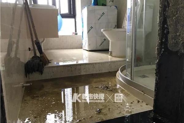 全职高手新款周边，满99减5！_挂机宝雷电模拟器