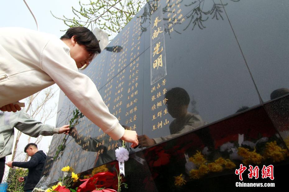 英媒：西方不能将中国拒之门外 否则会失去更多