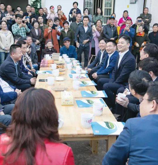 法国铁路推新举措:速度更快价格更低 售票点更多_9929免备案