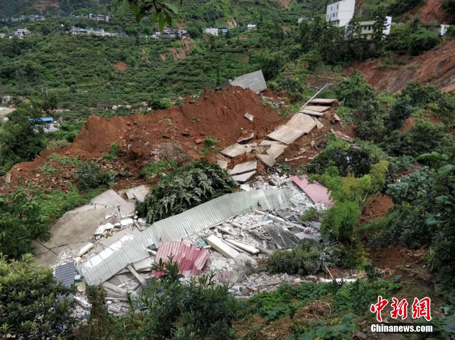 皮尔斯:字母哥必须打出野兽表现 否则系列赛就结束了_挂机宝单线