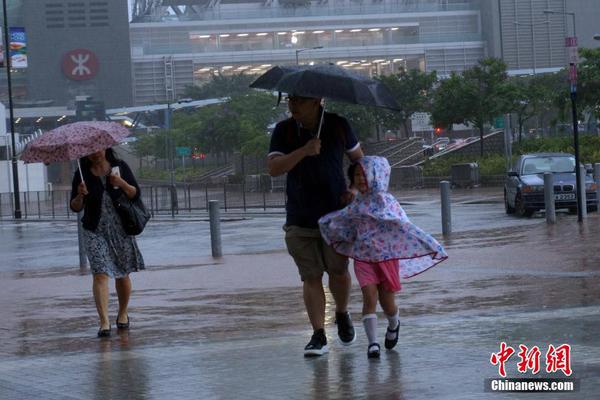 五一临近电视“骚动”：高端产品成消费拉动力_云电脑多会话