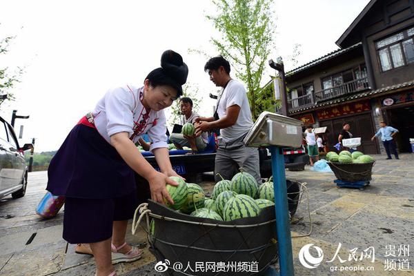 海上阅兵俄军舰悉数登场 最大最先进的全来了