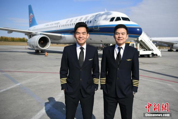 卡纳瓦罗放弃国足主帅职位_挂机宝电信