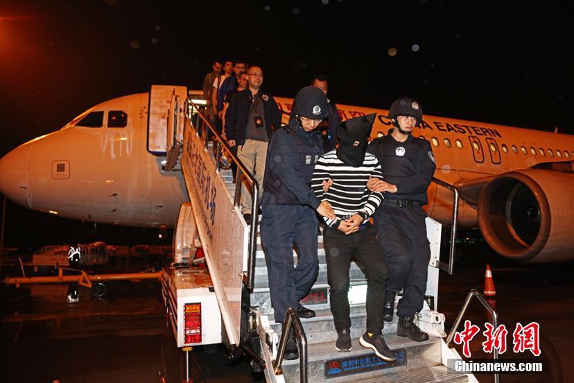 职场菜鸟的时髦经，你值得拥有_挂机宝CN2