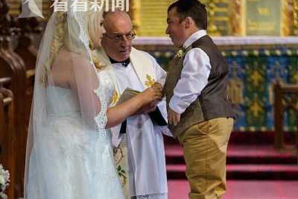 世上最能生的女人 生四十四个孩子遭抛弃_北京云服务器
