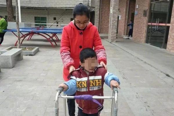 乐高迷你剧场乐高积木新玩法!一起“趣”拼畅游乐高玩具海洋_云服务器安全组