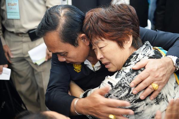 县人社局副局长被查后 基层医疗机构46人自首退赃
