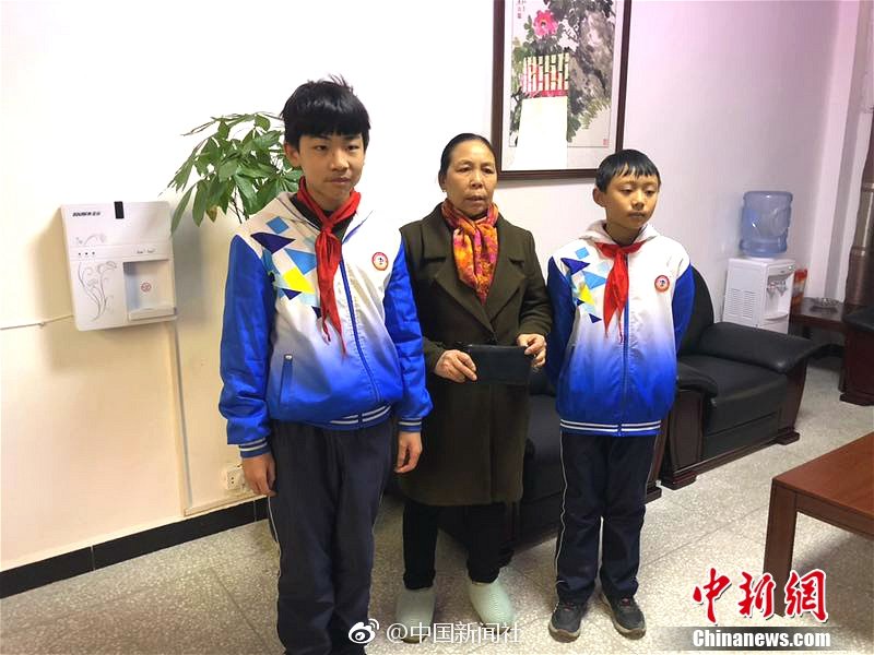 房价泡沫破灭 加拿大人付出代价:民众借钱买食物_CN2服务器数据库