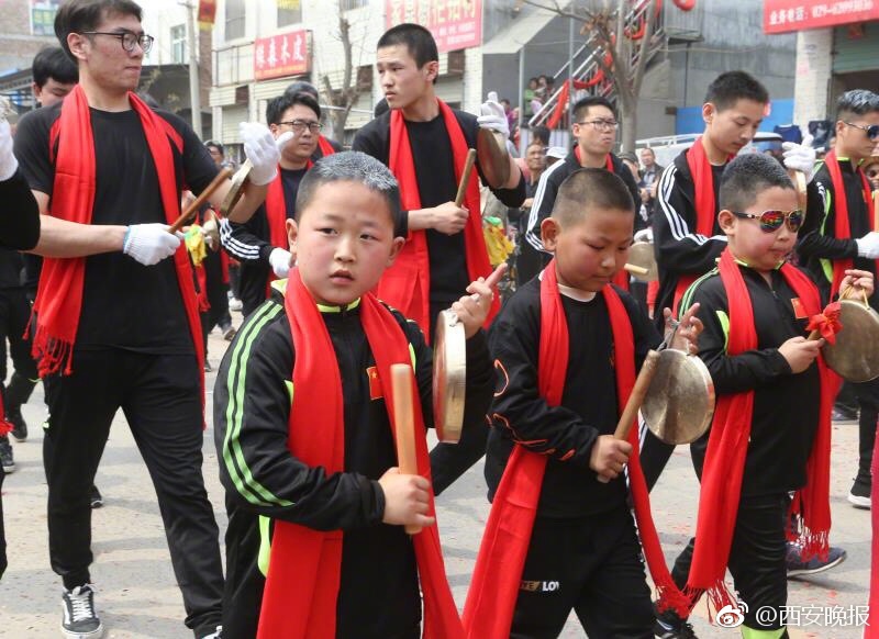 人社部:一季度全国城镇新增就业324万人_百度智能云服务器