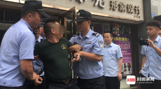 预售11.99万起 奇瑞全新一代瑞虎8将上市_9929服务器配置