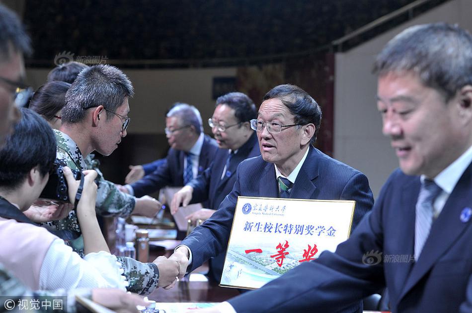 被曝主政时间与秦岭违建重叠