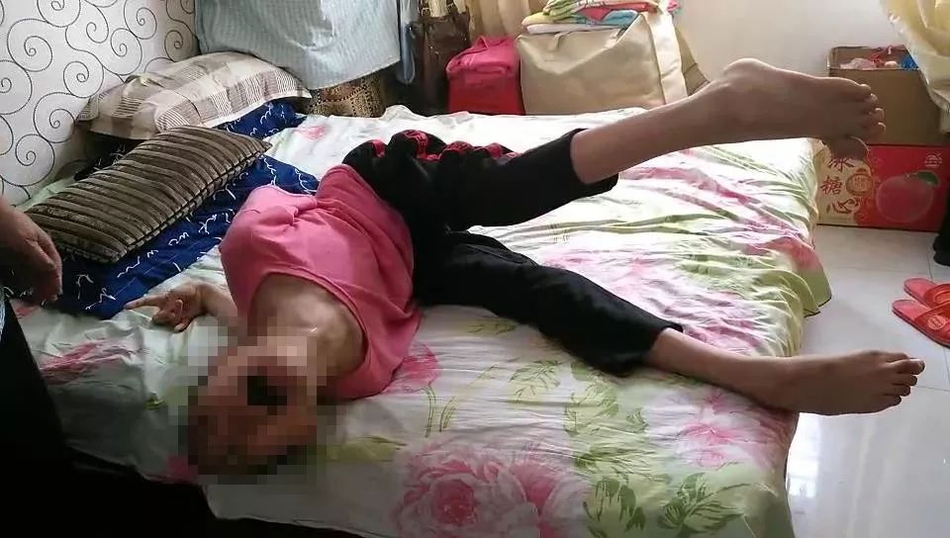 面对难民的情怀与现实_CN2服务器mtr