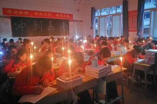 第7期|段建军:汽车的发明者 将从客户出发_挂机宝采集