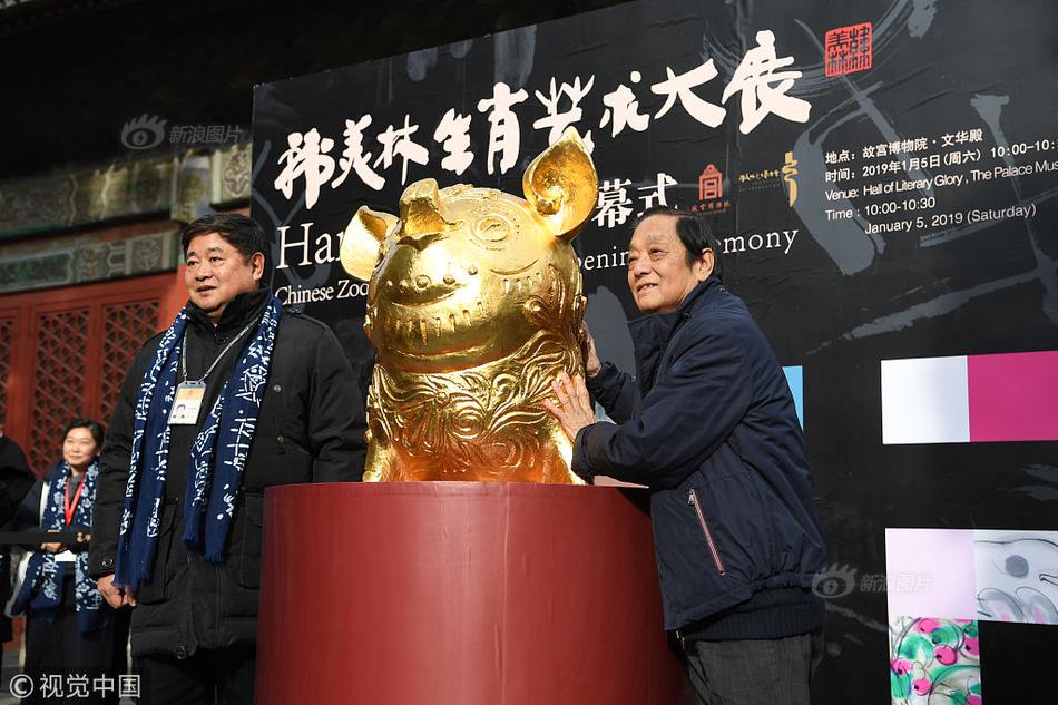 德民众"躺尸"抗议气候变化