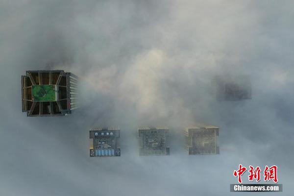 老艾侃股：内资砸盘帮外资抄底？