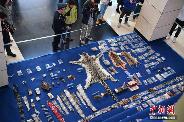 出道这么久,为啥她让人议论最多的仍然是脸……_CN2容灾备份