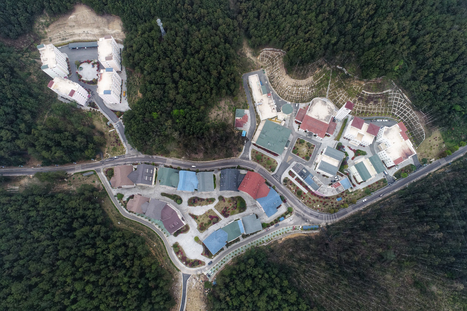 30日视频播2场NBA季后赛:76人vs猛龙 开拓者vs掘金