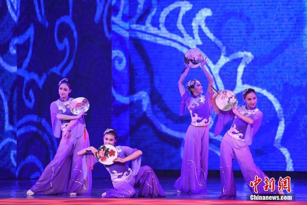 10小时目睹国外父母推娃新境界_9929云主机方案