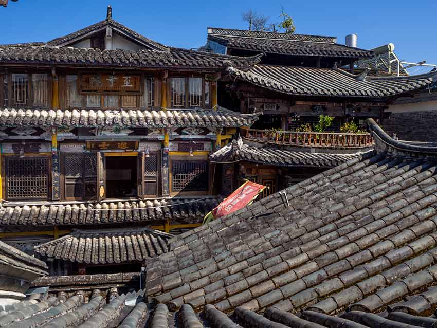 坚持不国产的雷克萨斯 你会挺TA么_CN2 GT线路特点