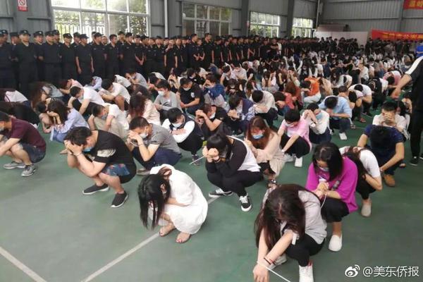 王中磊夫妇为儿子庆生 威廉弟弟长高了许多_阿里云服务器