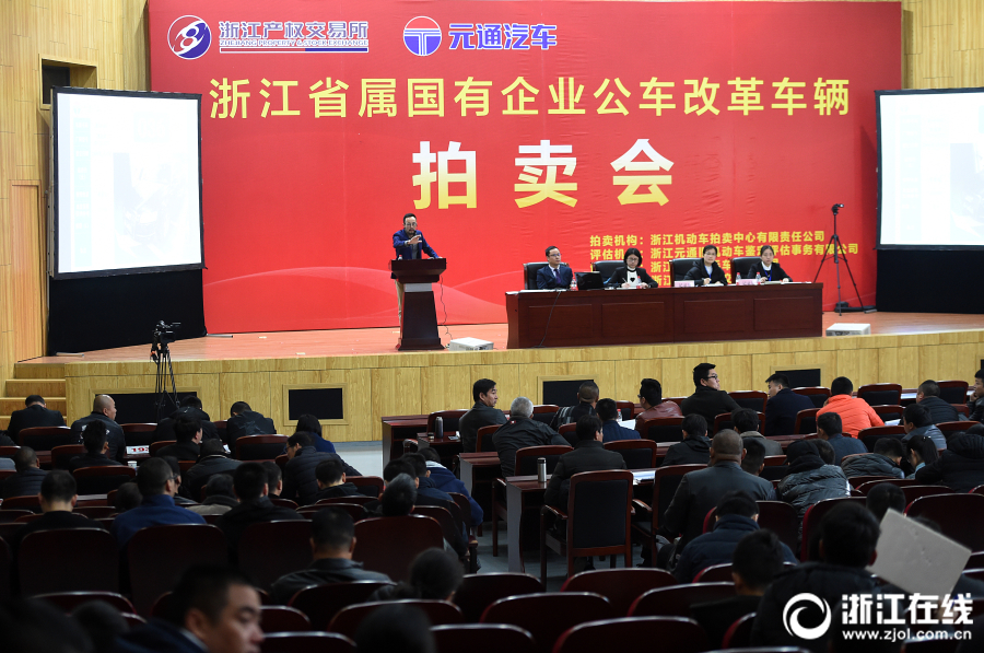 女学生被外教遗弃19年后携子闹场？上戏回应_CN2代码仓库
