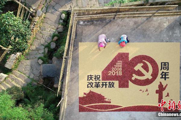 200辆爱心大巴送万人回家_挂机宝自动开通