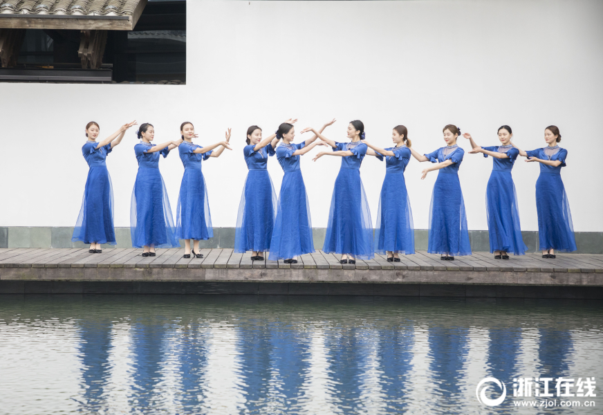 日本建筑师自称宋朝摄影师？_CN2直连服务器