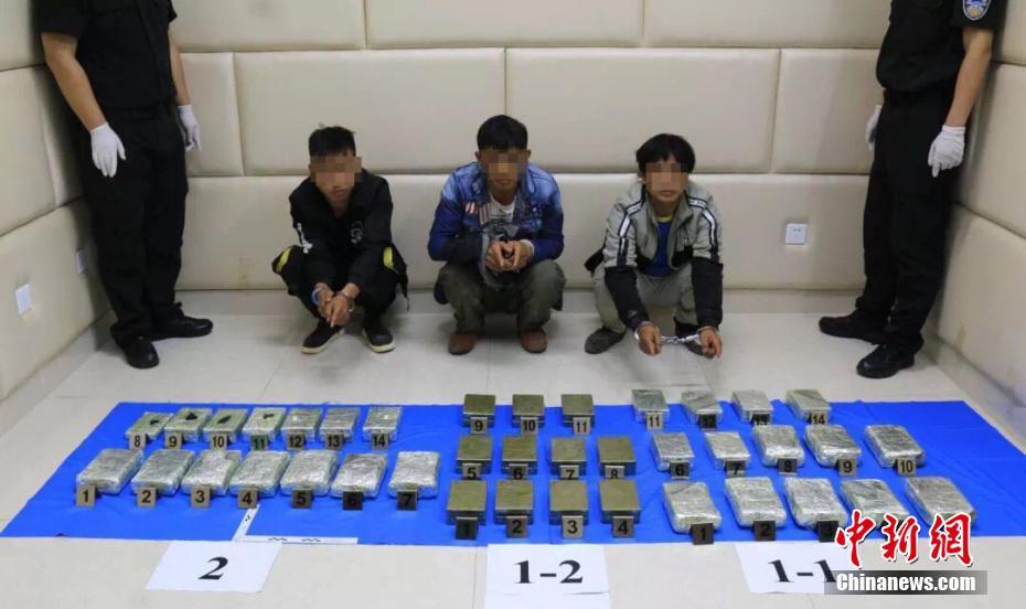 一季度亏损1.77亿元 乐视网暂停上市或成定局_9929 VPS