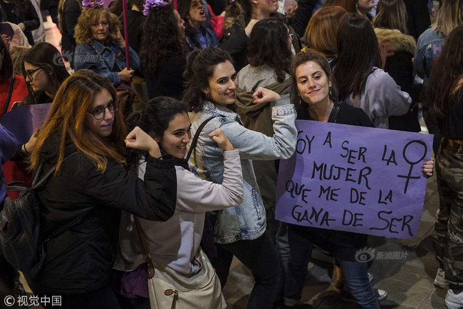 “2019上海春浪音乐节” 实体追星 22组艺人打造端午音乐盛宴_挂机宝带宽