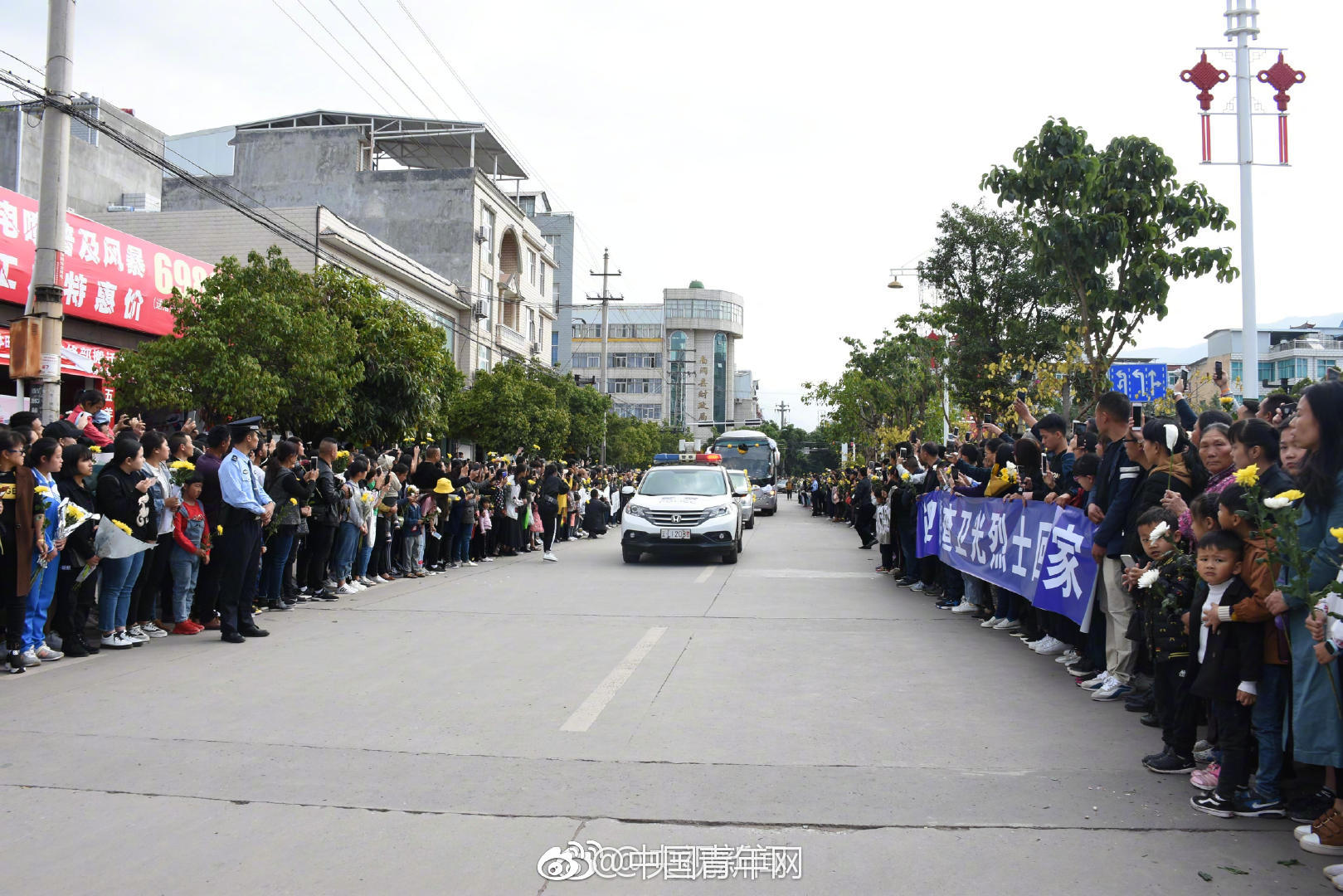 身上的黑痣也可能是癌?_CN2服务器对比