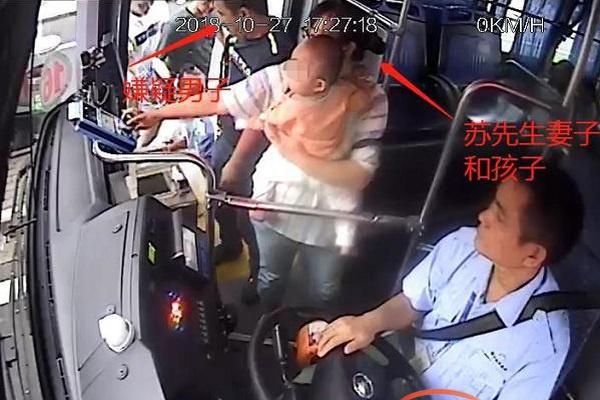广东省委统战部原部长曾志权案开庭:被控受贿上亿_挂机宝开发环境