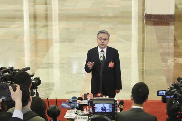 中国大学综合实力100强_CN2服务器机房