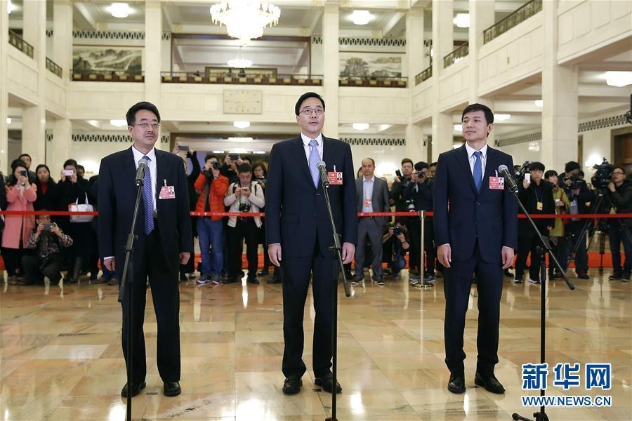 丰田全新雷凌配置曝光推四款车型_挂机宝夜神模拟器