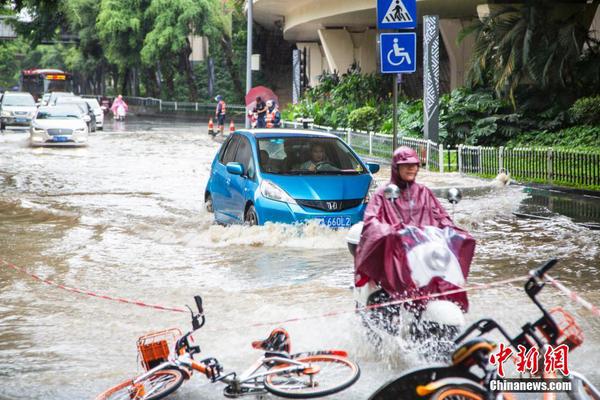 沈阳故宫掌门人李声能称最难忘那一天