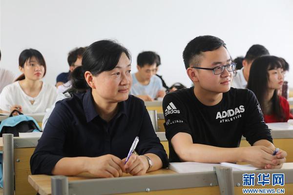 格力电器拟分红90亿:董明珠总收入上亿_在线教育
